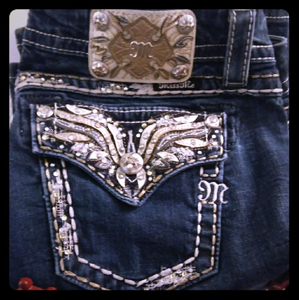 Gently Worn Miss Me Jeans Size 30/33L